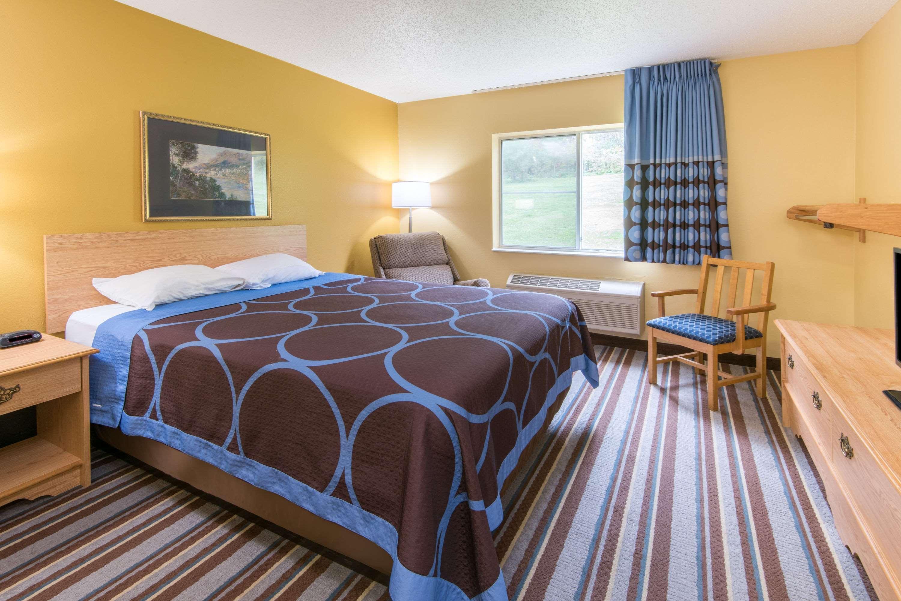 Super 8 By Wyndham Medina Hotel Luaran gambar