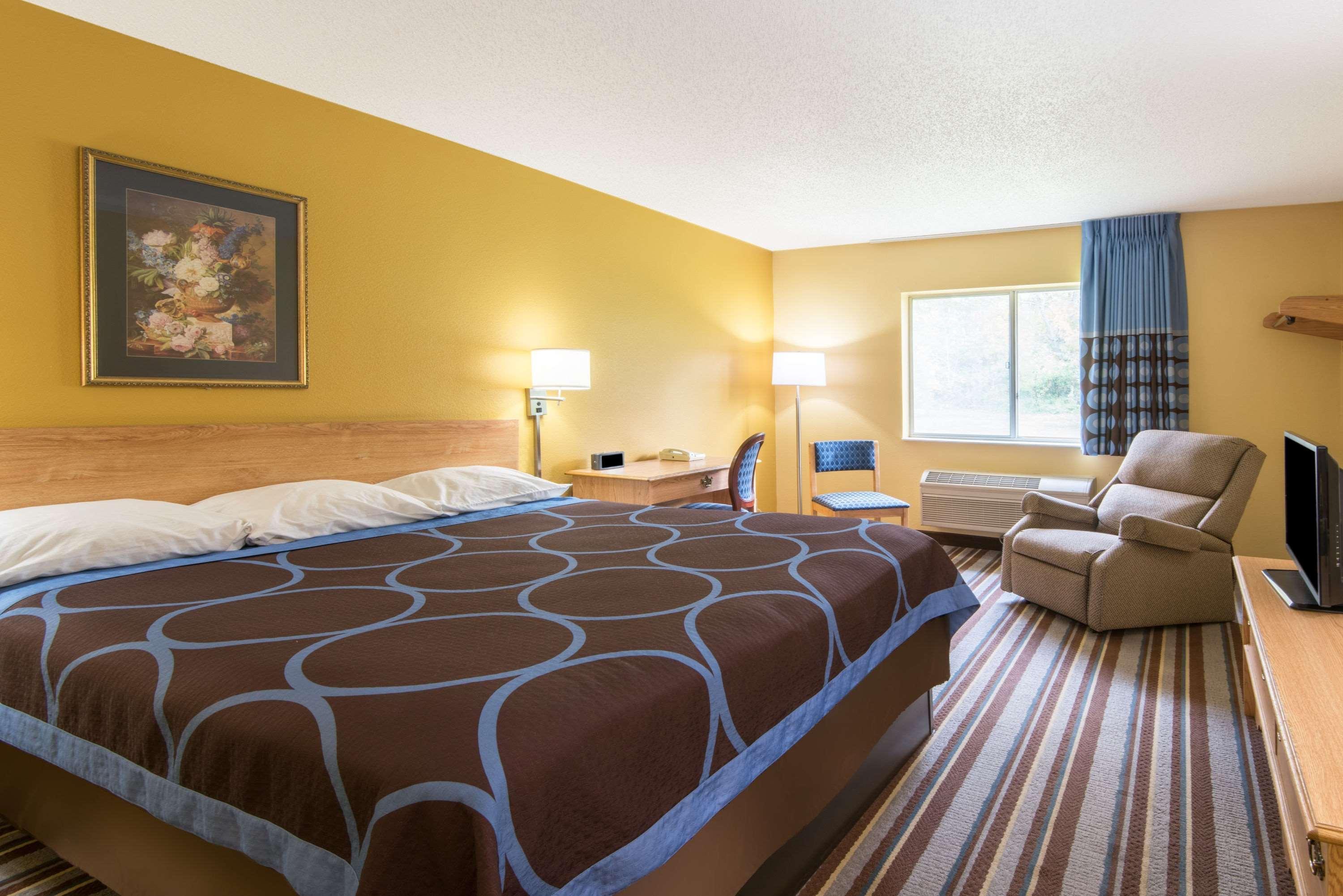 Super 8 By Wyndham Medina Hotel Luaran gambar
