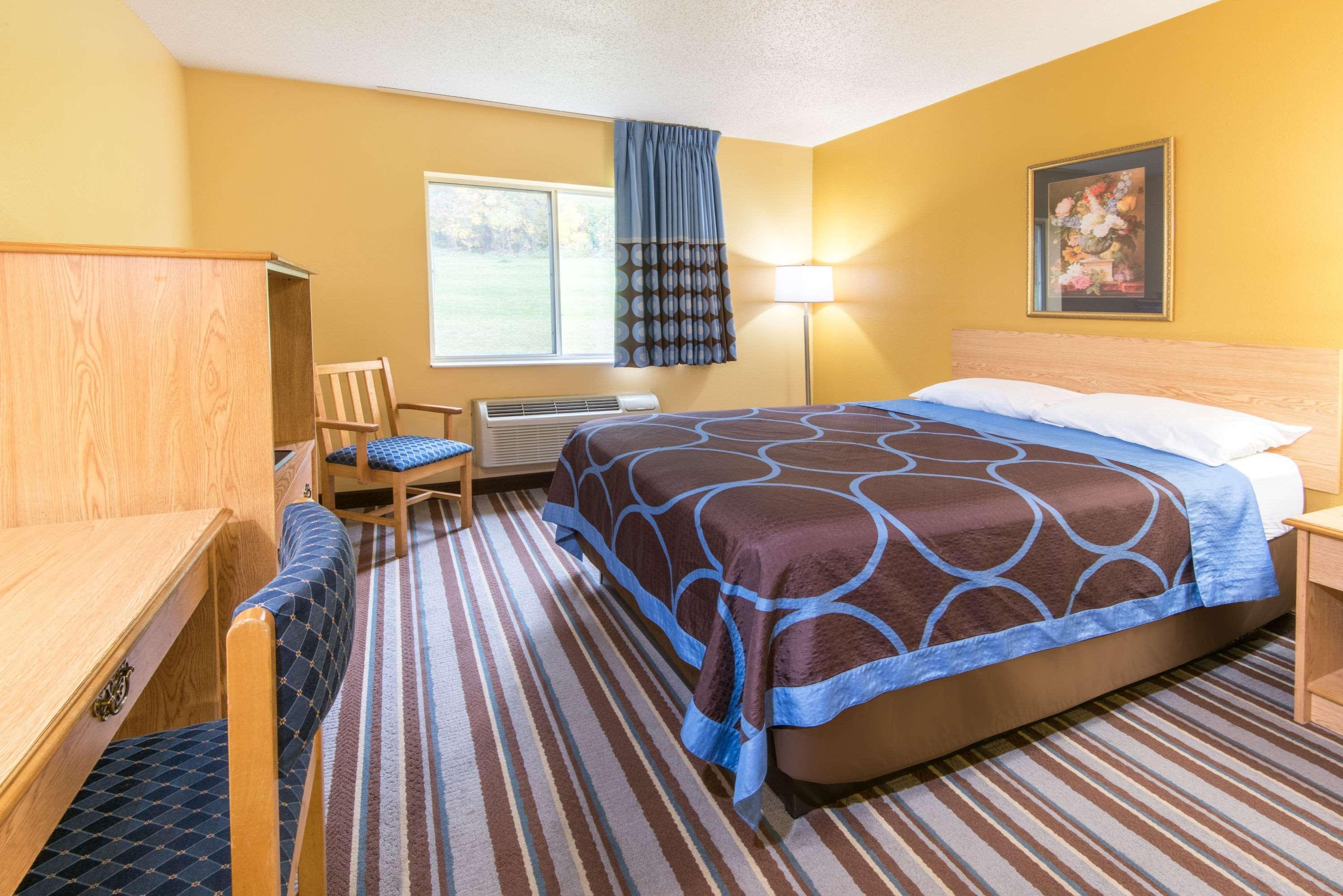 Super 8 By Wyndham Medina Hotel Luaran gambar